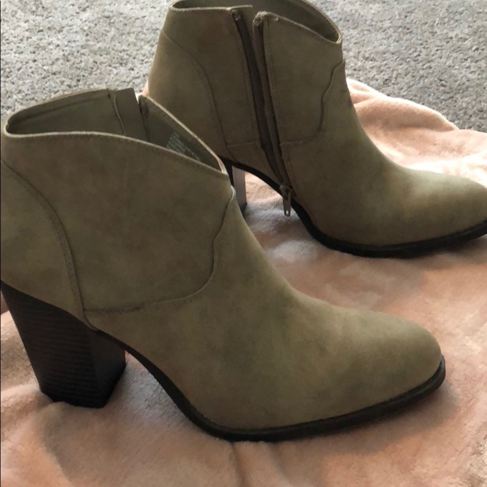 Tan Brown Booties